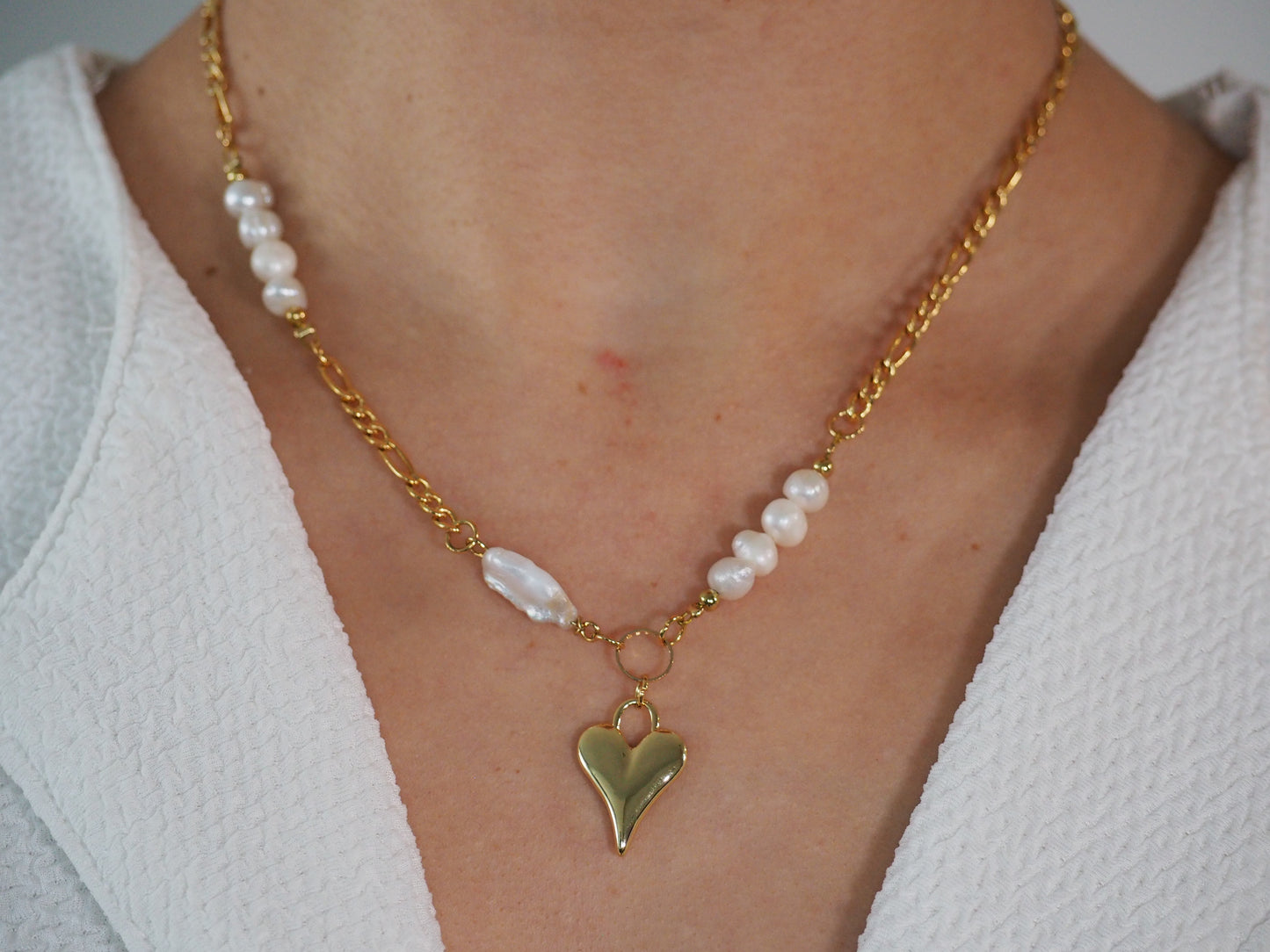 Heart Pendant Necklace with Water Fresh Pearls
