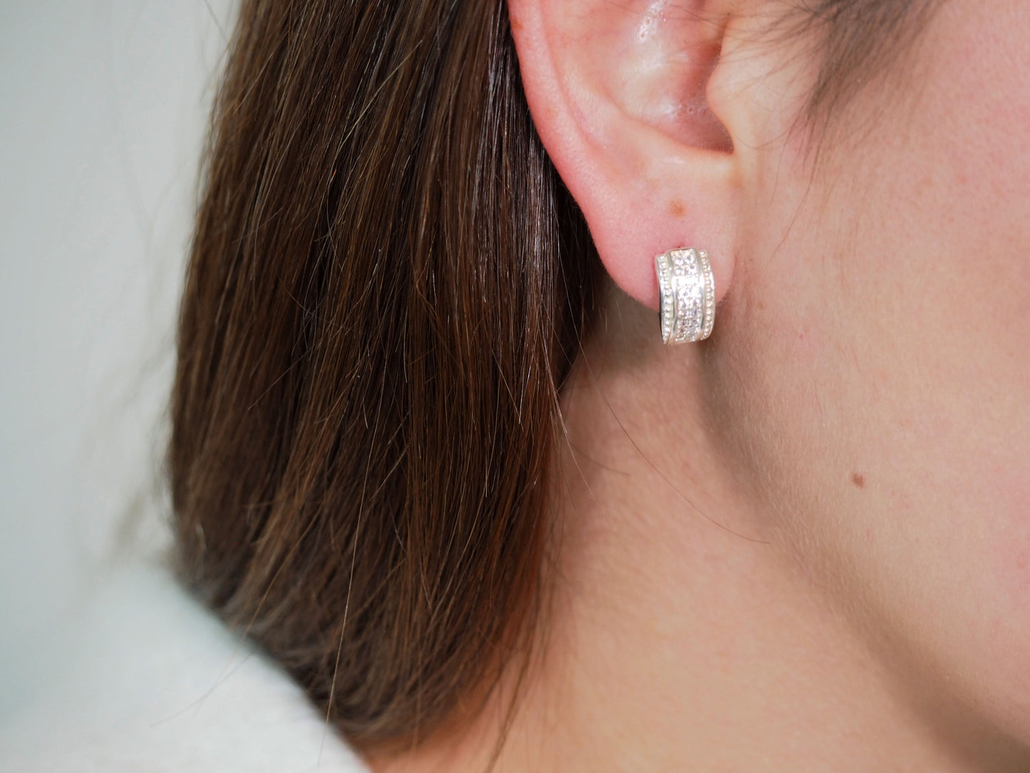 Huggies Kelly Zircons - Sterling Silver 925