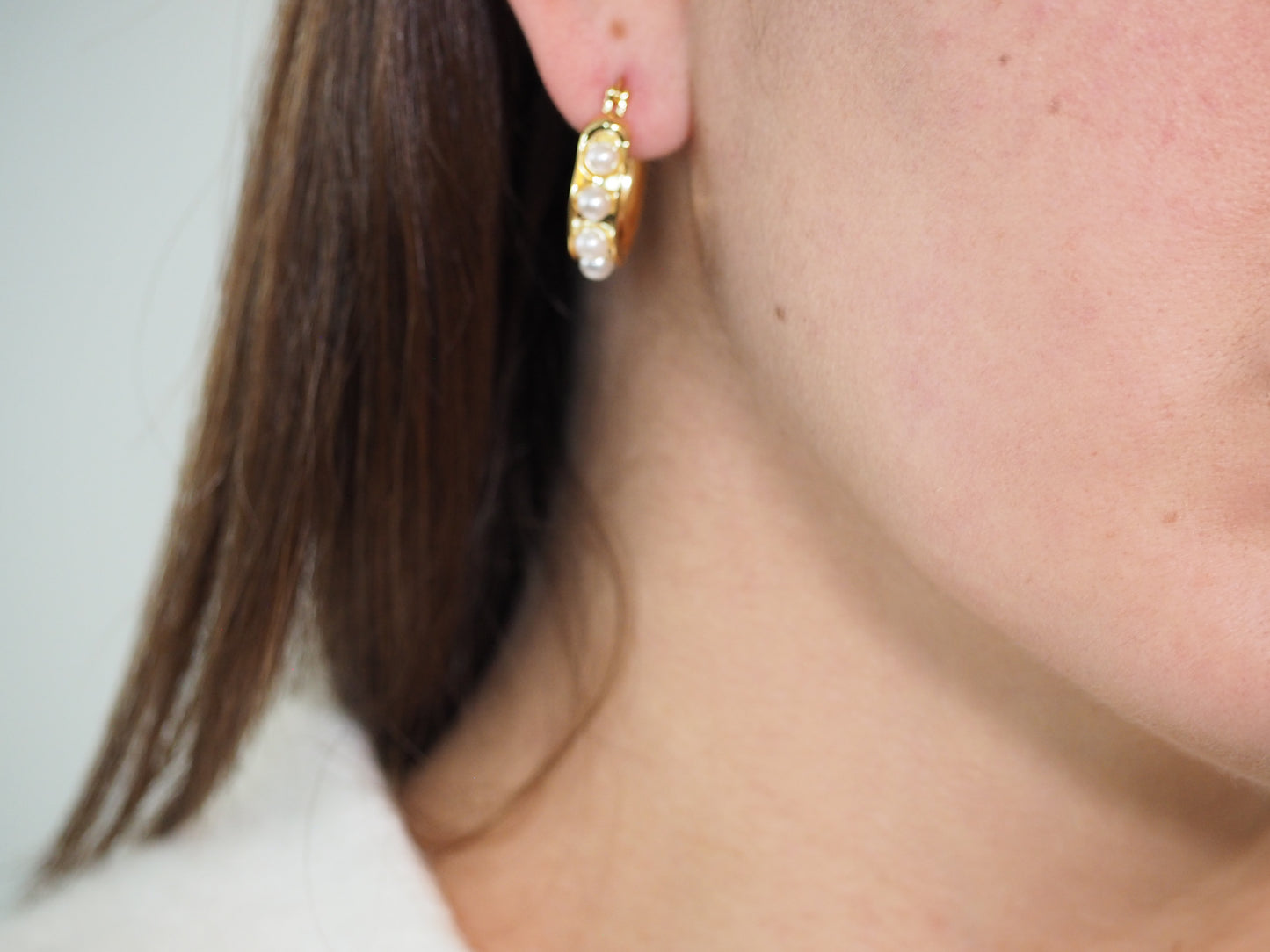18k Gold Plated Hoop Earrings with Medium Pearls