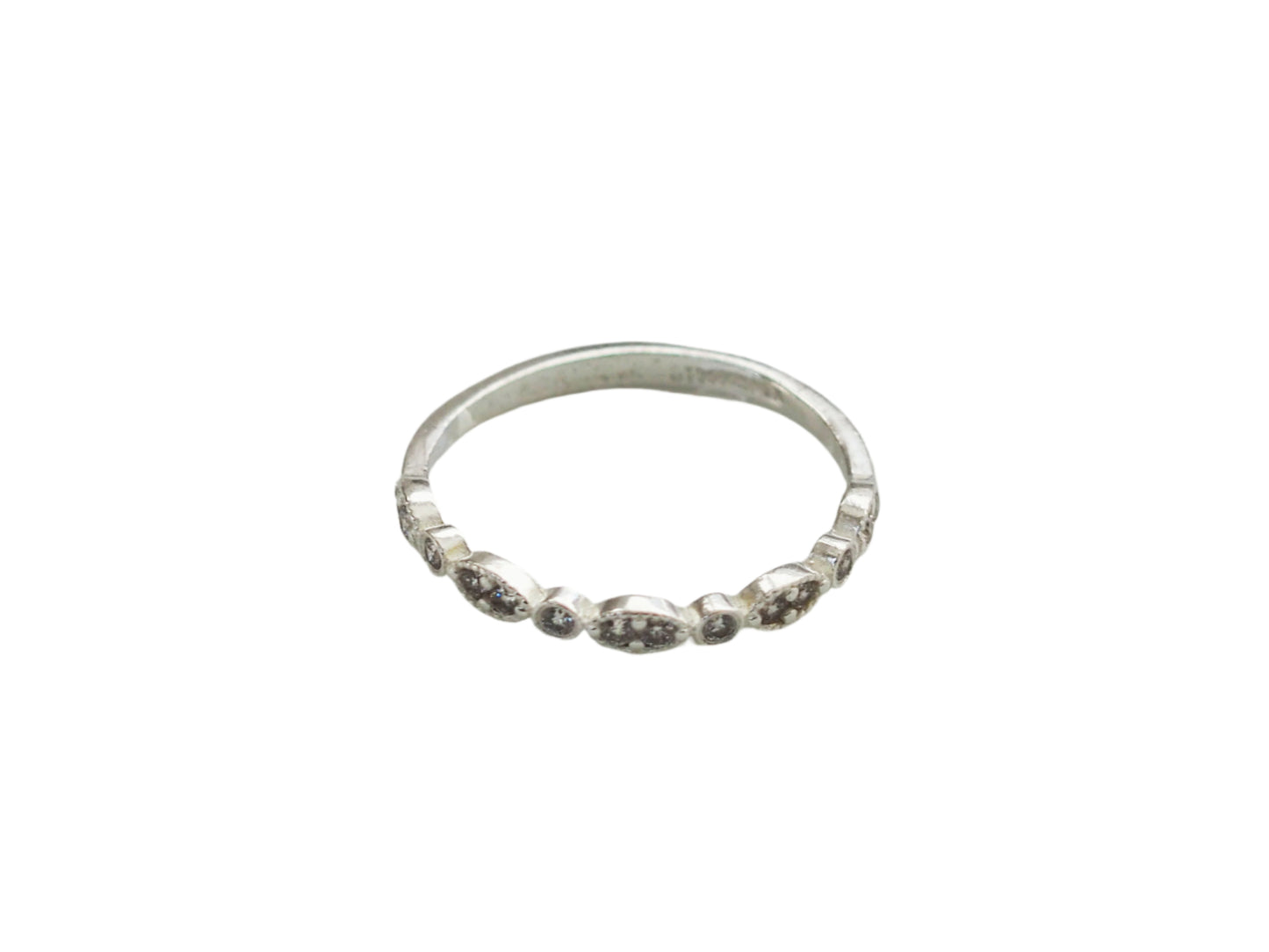 Beautiful Ring with White Zirconia in Sterling Silver 92