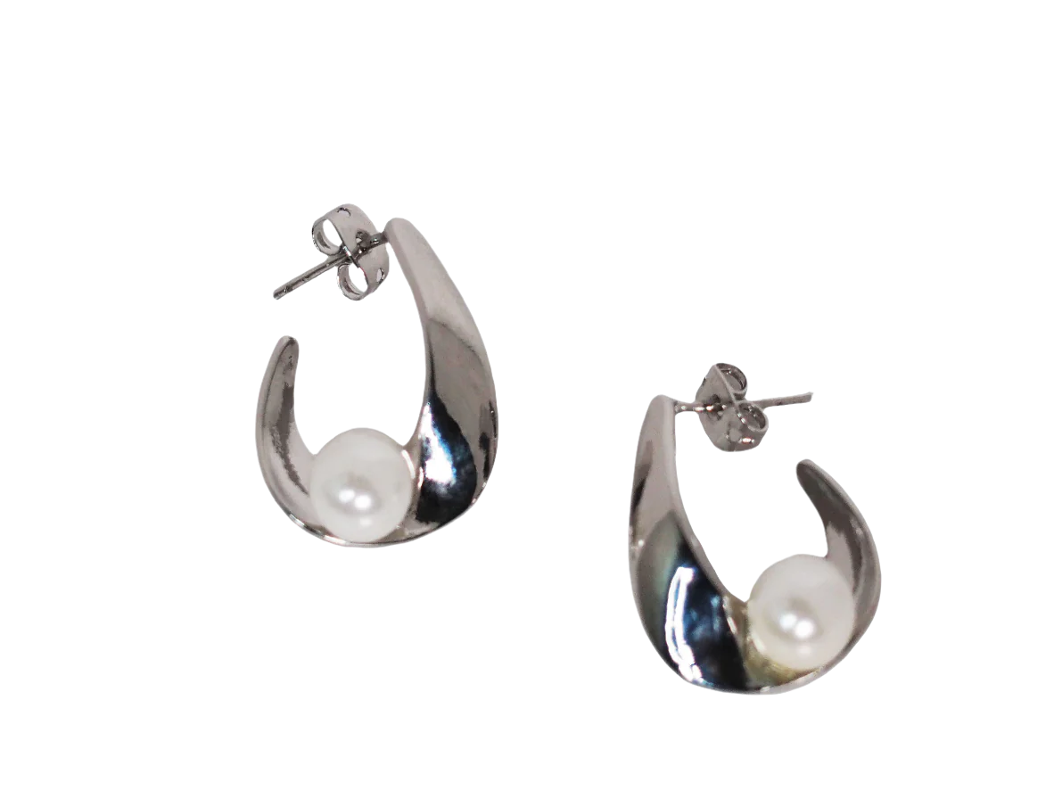 Vintage Silver Hoops with Pearl – Silver Plated