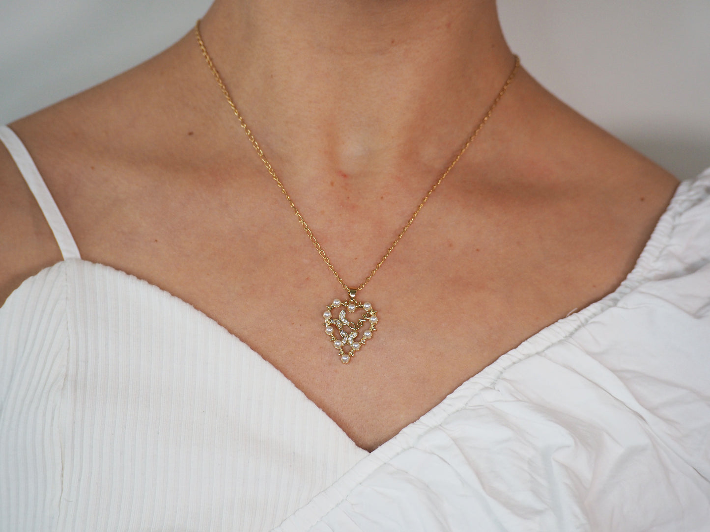 Heart & Butterflies Necklace – 18k Gold Plated