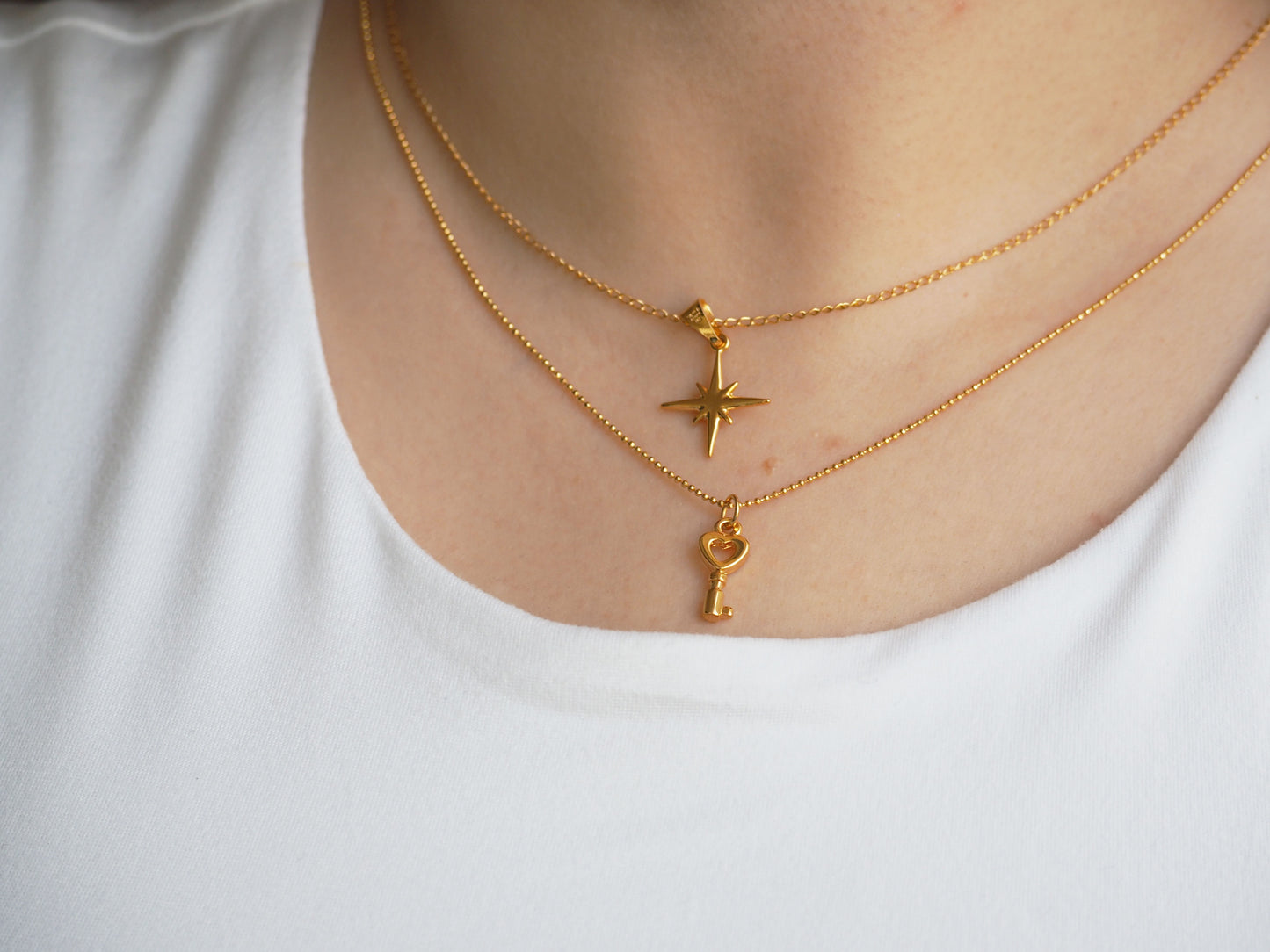 North Star Pendant Necklace Gold Plated 22k