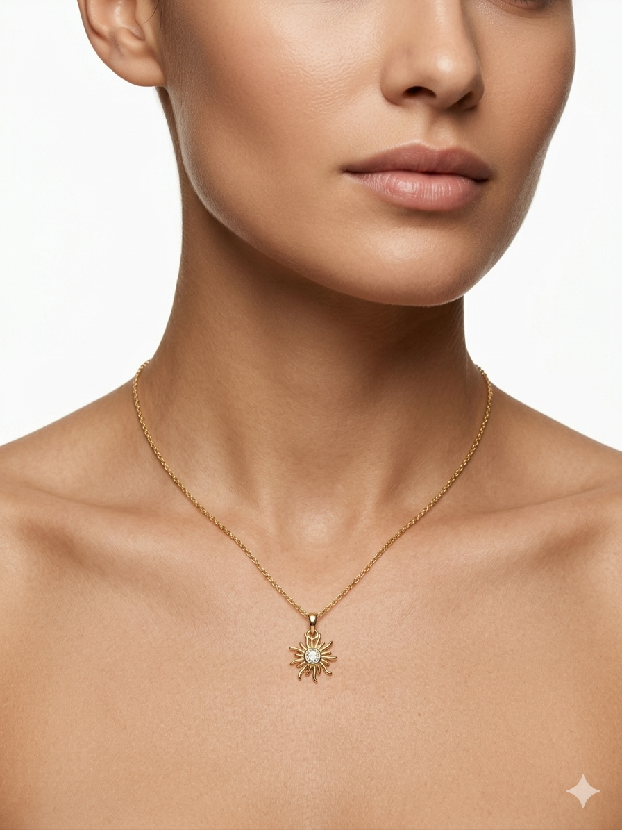 Sun Necklace with Zirconia – 18K Gold Plated