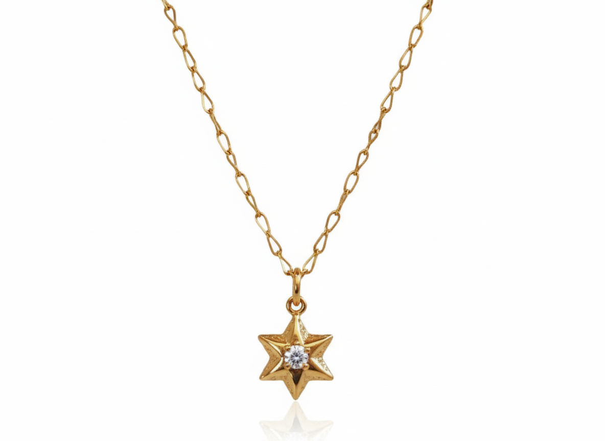 Baggy Star Necklace 18k Gold Plated with Zircon