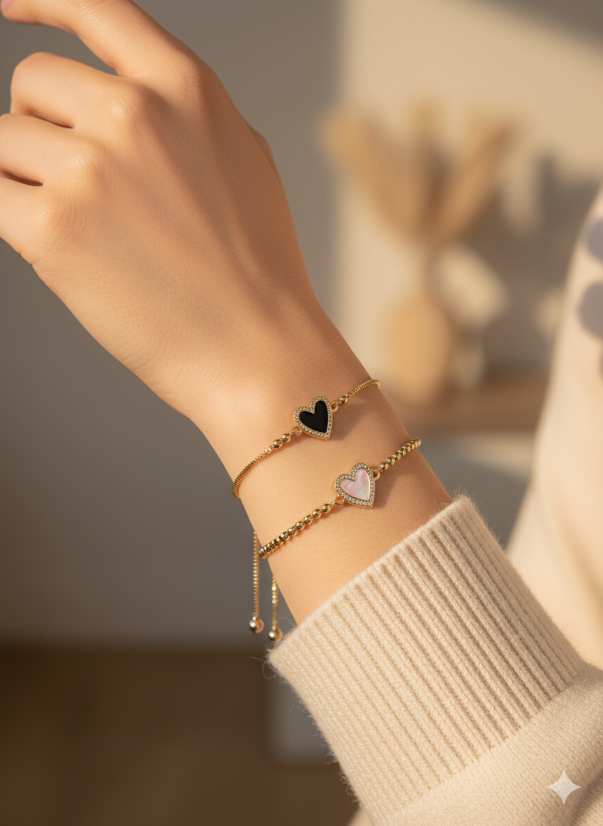 Adjustable Heart Shell Bracelet with Zirconias- Gold plated 18k