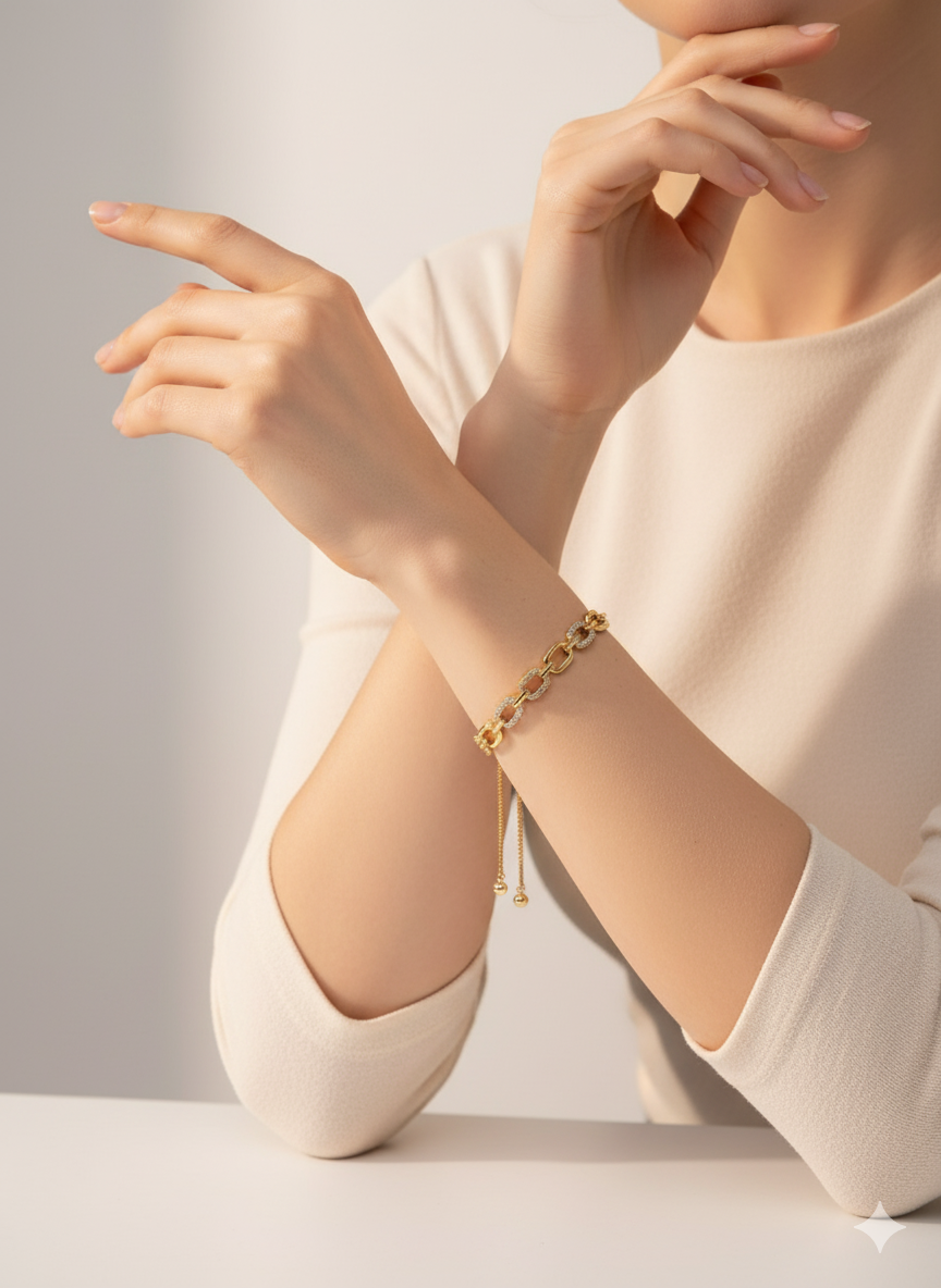 Adjustable Chain Bracelet with Zirconias-Gold plated 18k