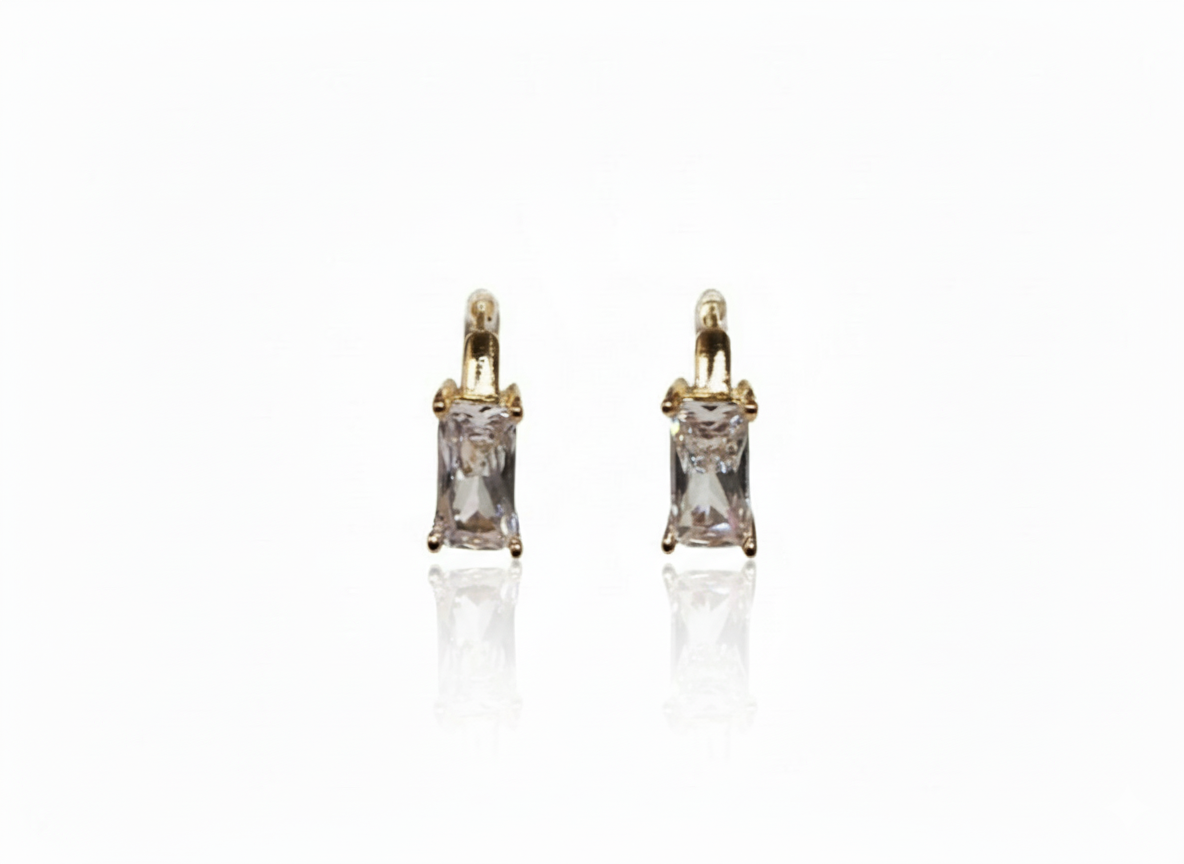 Huggies Square Zircon Earrings - Gold Plated 18k