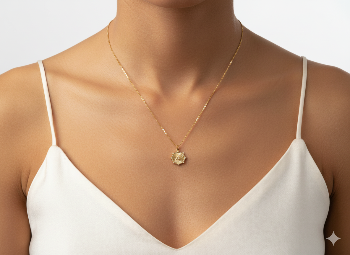 Necklace Coin Star Pendant with Zircons - Gold Plated 18K