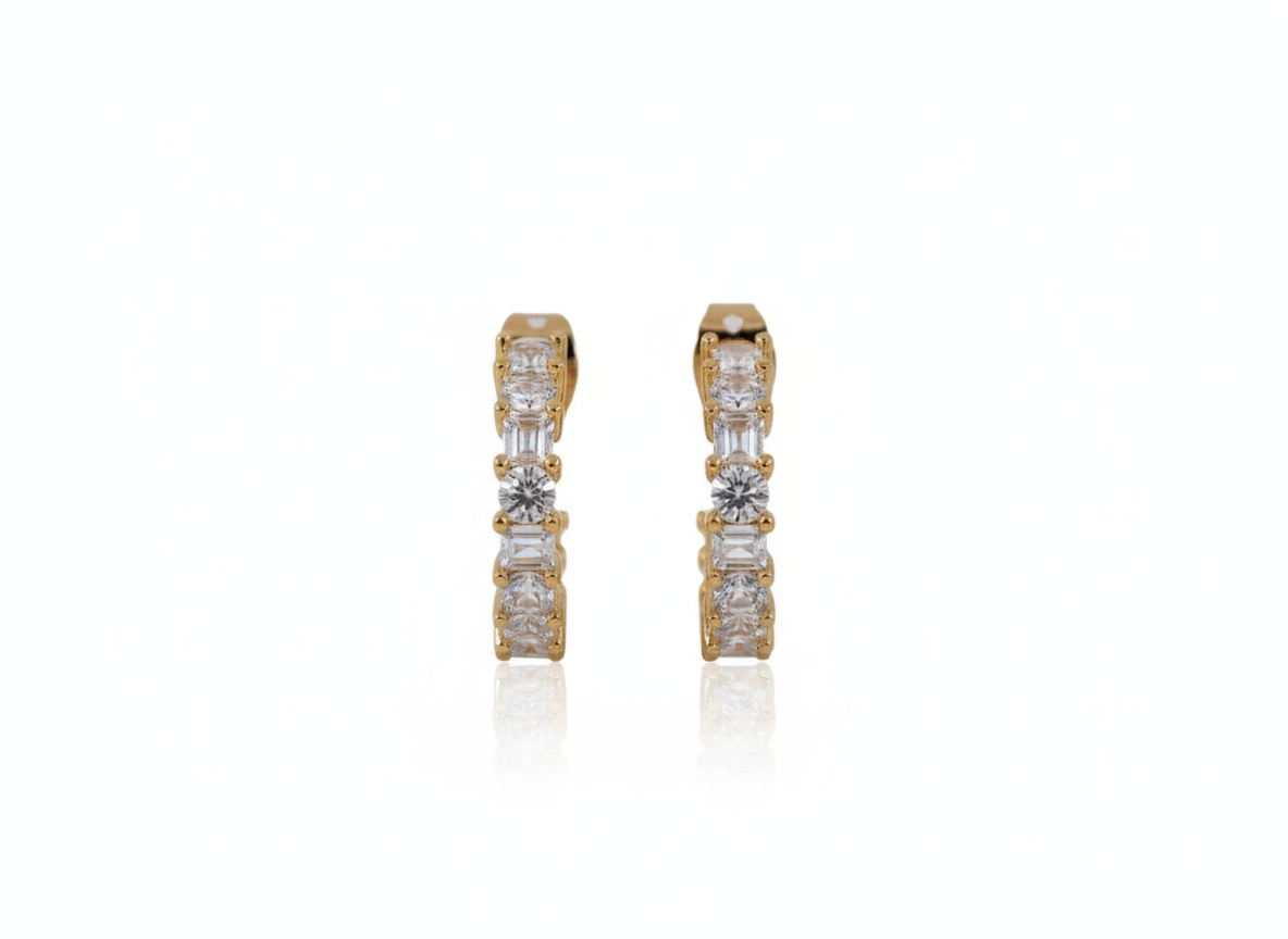 Hoops with Zircons Small – 18K Gold Plated