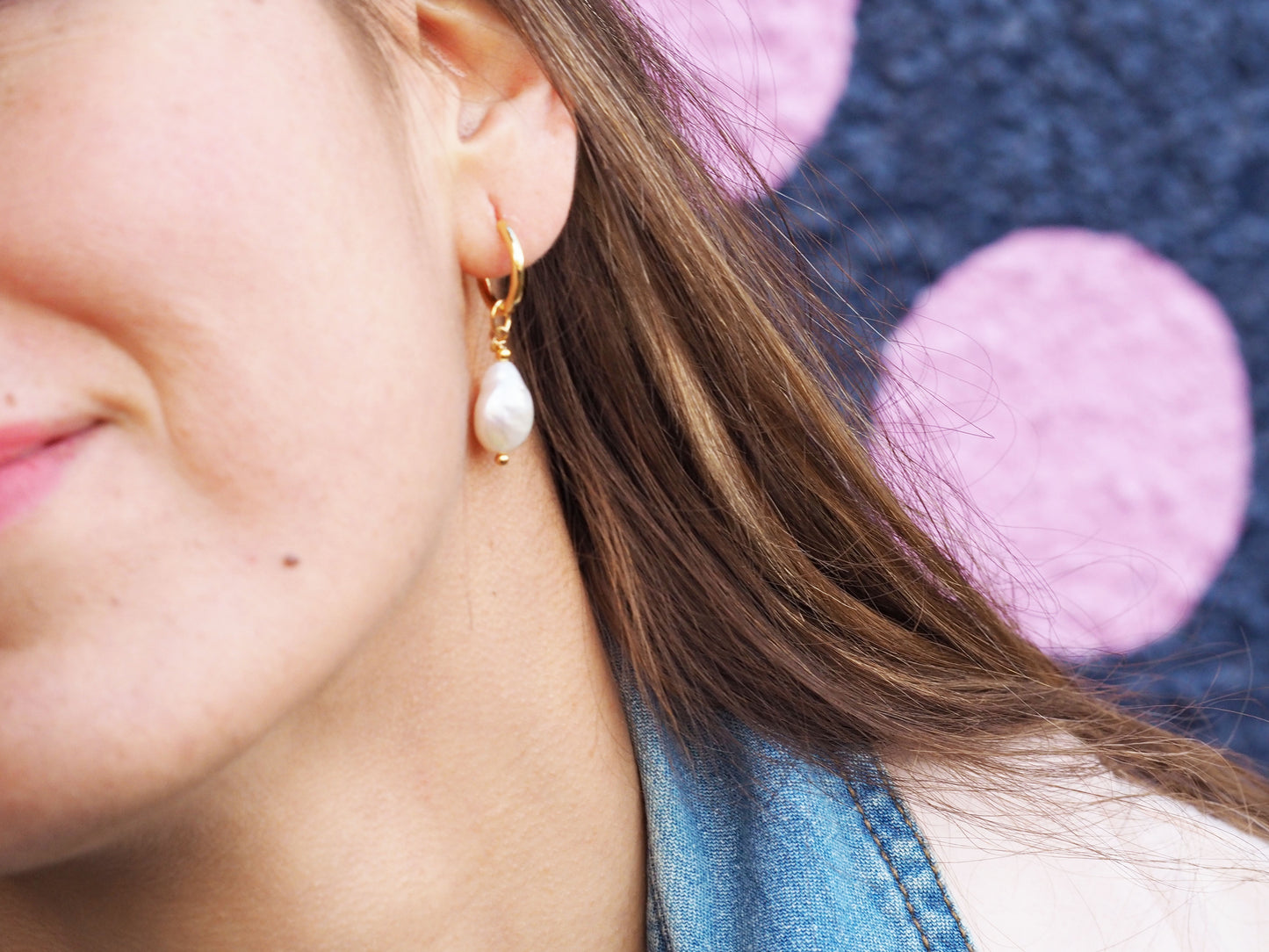 Medium Mother Pearl Earrings - Gold Plated 18k
