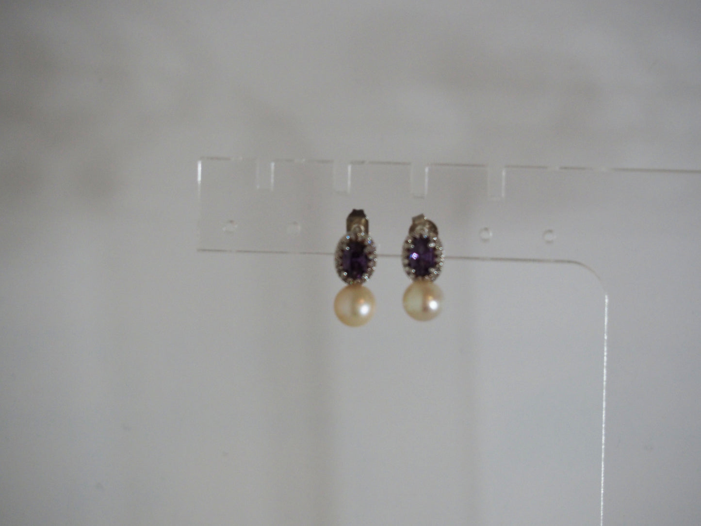 Earrings purple zircons and pearls