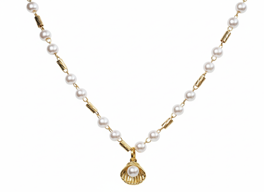 Pearl & Seashell Necklace – 18K Gold Plated