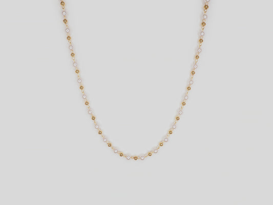 Gold plated necklace 18k Gold plated spheres and pearls. Beautiful handmade necklace. Gold plated chain necklace with pearls by Xatli. Heart shaped key. Gold plated necklace Canada. 18k gold plated chain. Affordable jewelry for every occasion. Length: 16.5