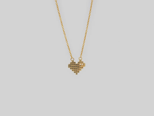 Heart grid gold pendant. Gold Plated 18k Necklace Beautiful handmade necklace. Gold plated chain necklace with heart pendant in gold with by Xatli. Gold plated necklace Canada. 18k gold plated chain. Affordable jewelry for every occasion.