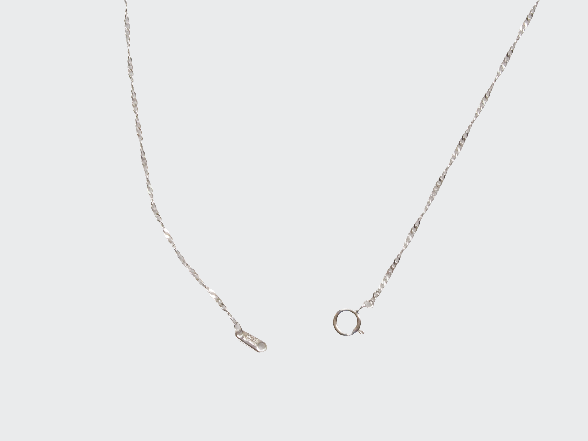 White Oval Necklace in Sterling Silver 925