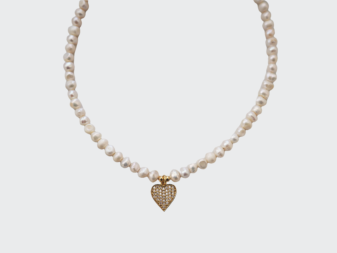 Freshwater Pearl Necklace with Heart-Pendant