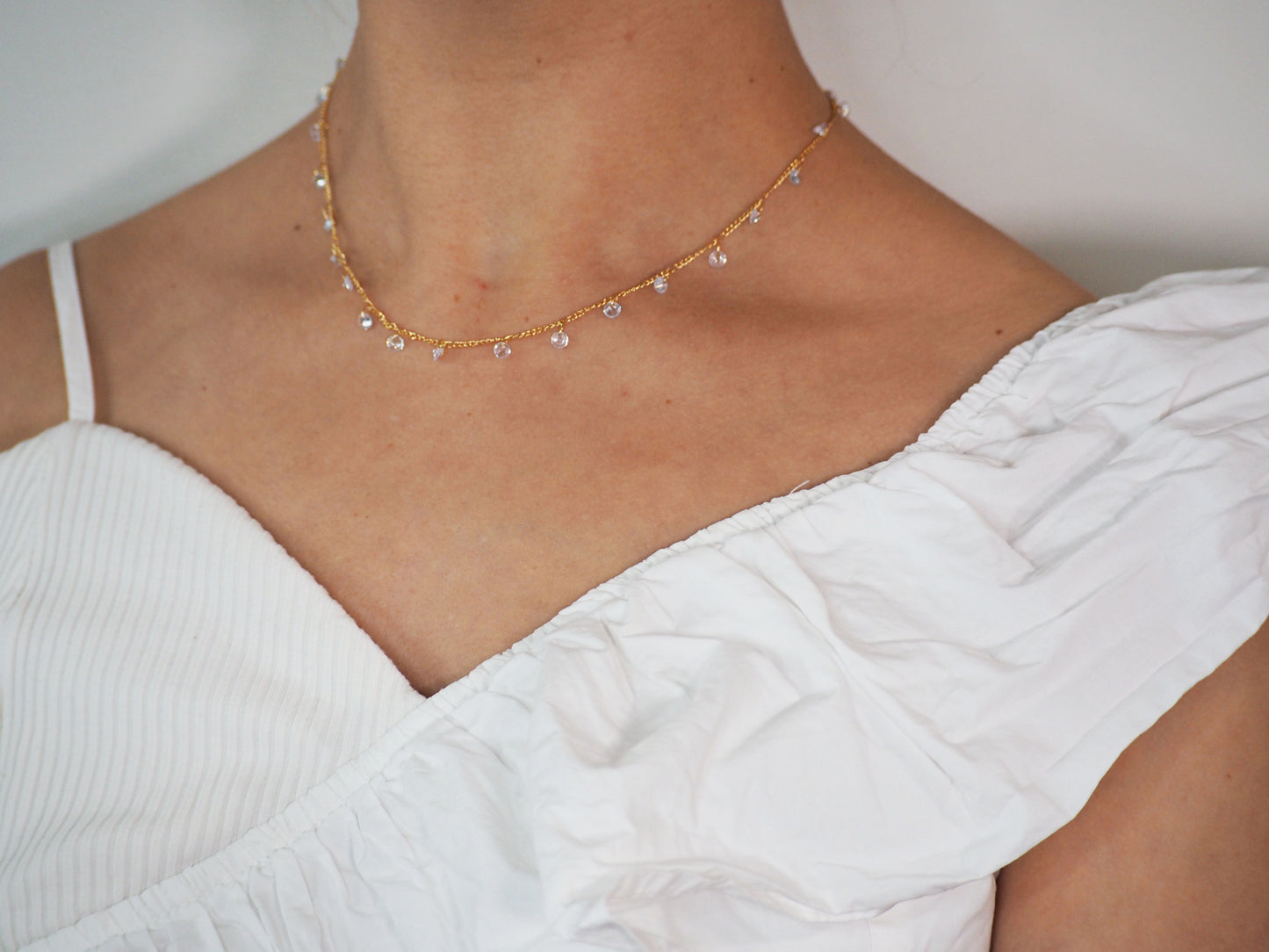 White Crystal Necklace 18k Gold Plated