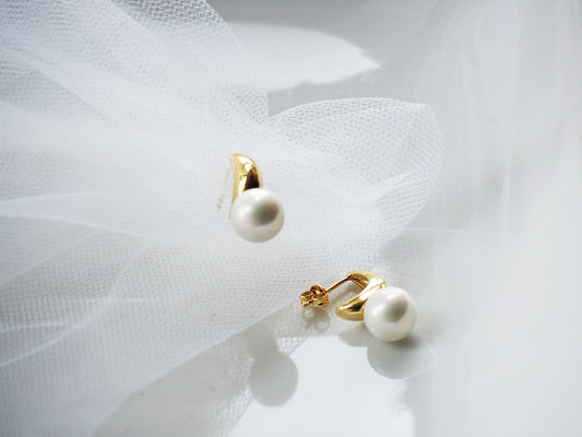 Earrings pearl Laura