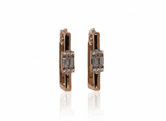 Rectangular Huggies with Zircons – 18K Rose Gold Plated
