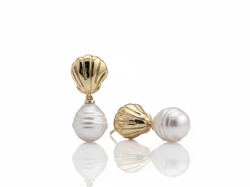 Seashell Pearl Earrings – 18K Gold Plated