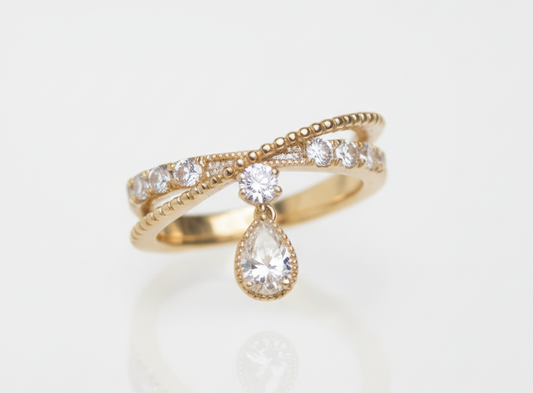 Zirconia Holding Ring – 18K Gold-Plated Adjustable