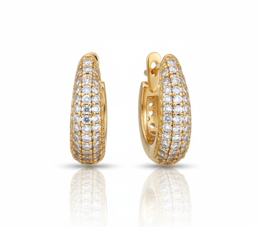 Elegant Huggies with white Zirconia  – 18K Gold Plated