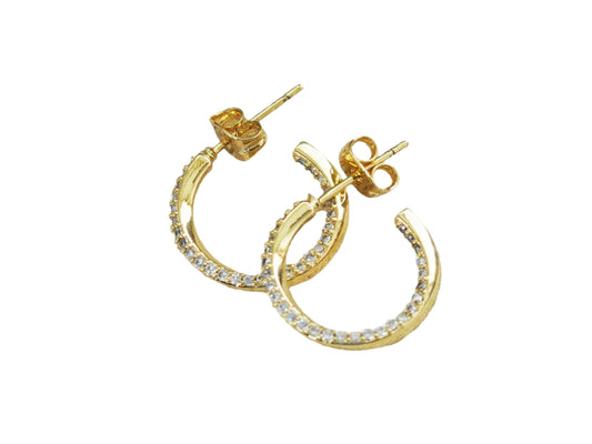 Huggies Delicate with Line of White Zircons – Gold Plated 18K