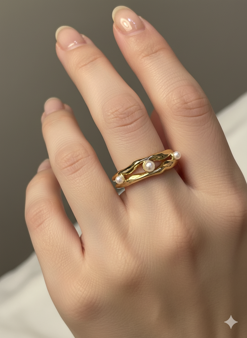 Triple Pearls Ring – Adjustable 18K Gold Plated