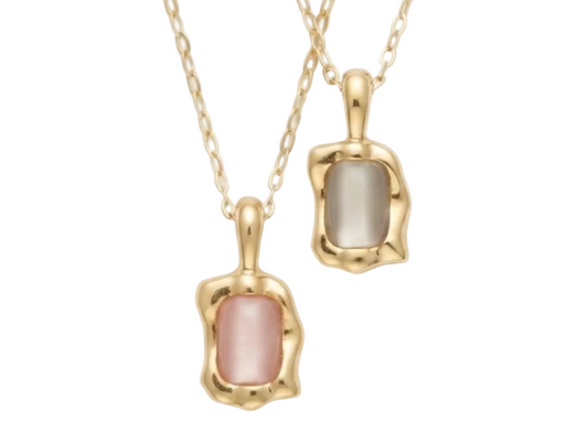 Square Agate Pendant Necklace – 18K Gold Plated