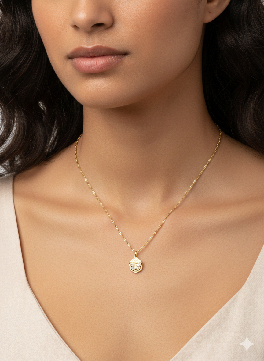 Mini Circle Butterfly Zirconia Necklace – 18K Gold Plated