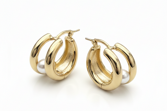Huggies two lines with one Pearl-Gold Plated 18k