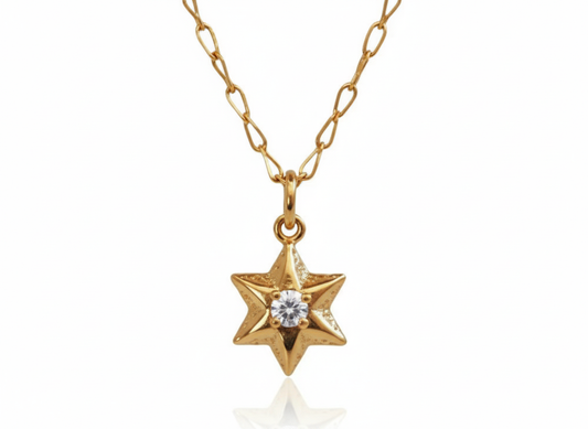 Baggy Star Necklace 18k Gold Plated with Zircon