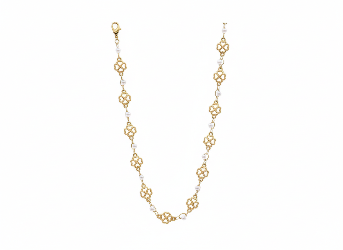 Clover Necklace with Pearls 18k Gold Plated