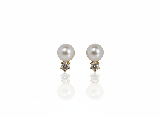 Elegant Pearl Earrings with Zirconia- 18K Gold Plated