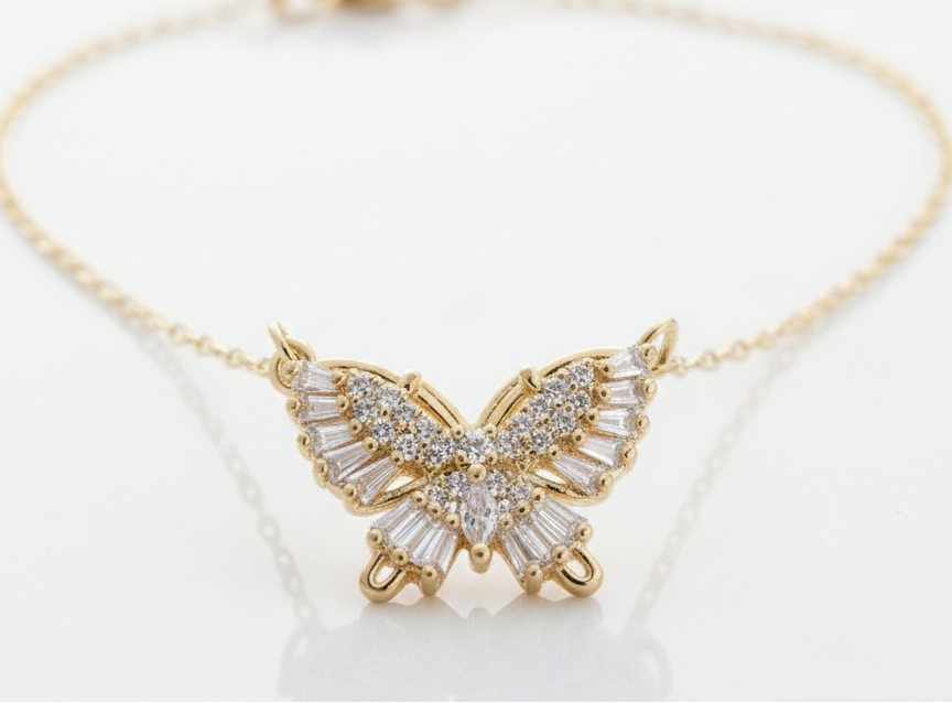 Butterfly Necklace with Pink Zircons – 18K Gold Plated