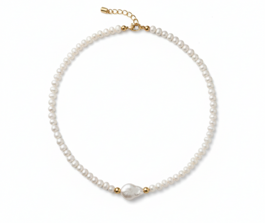 Freshwater Pearl Necklace with Mother of Pearl