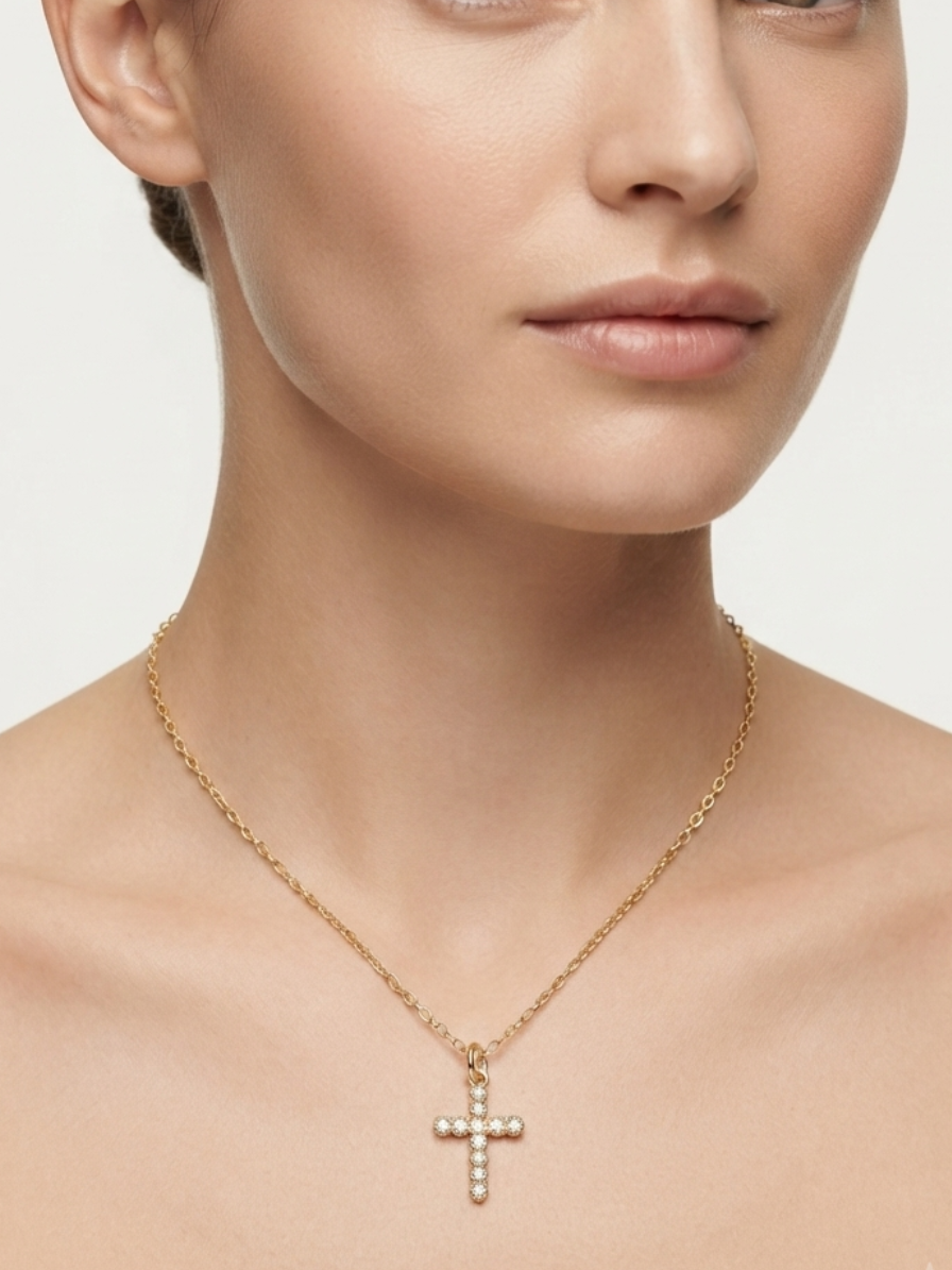 White Zirconia Cross Pendant Necklace – 18K Gold Plated