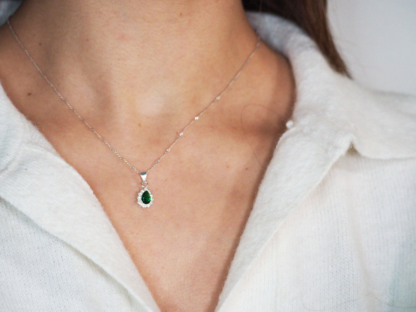 Green Zircon Diamond-Shaped Necklace in Sterling Silver 925